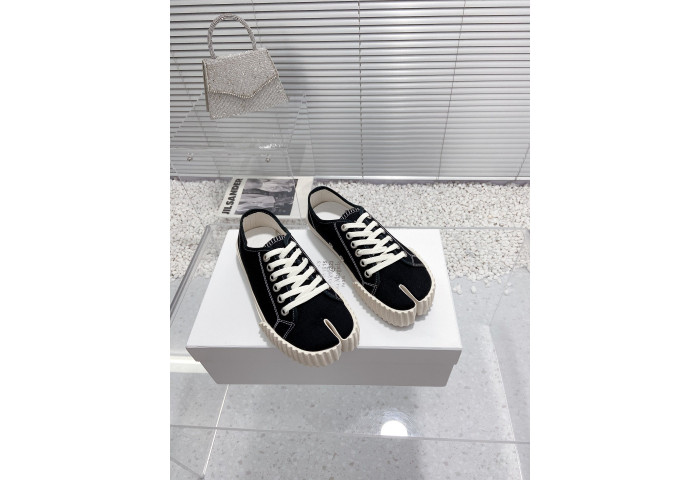 MM SHOES MMS-57