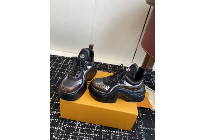 LOVT SNEAKER lv-427