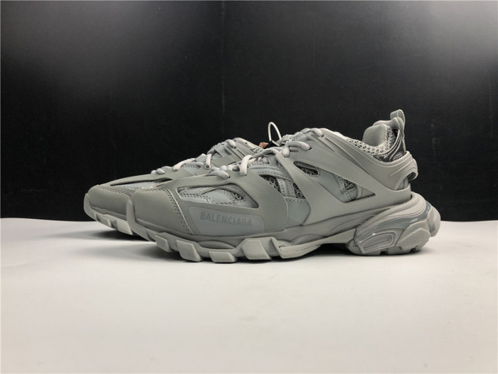 bl tess s. gomma trek low sneakers gray 032206