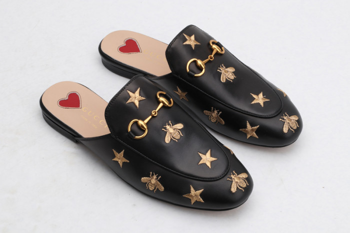guc loafer