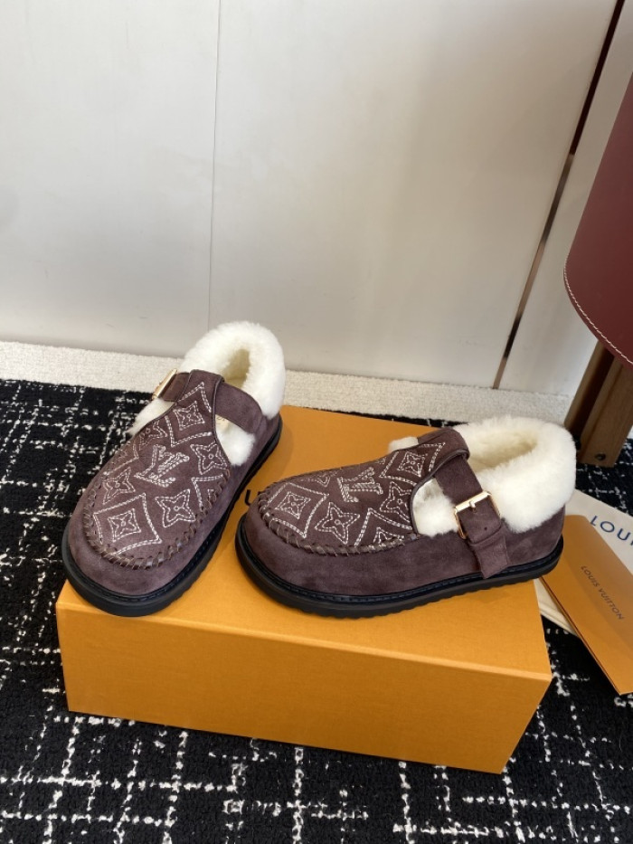 LOVT SNEAKER lv-449