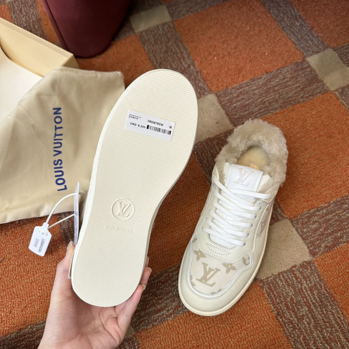 LOVT SNEAKER lv-226