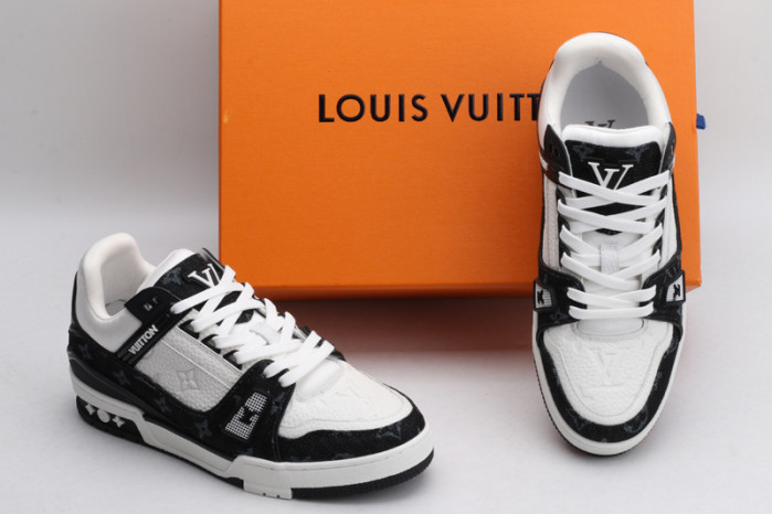 lovt sneaker