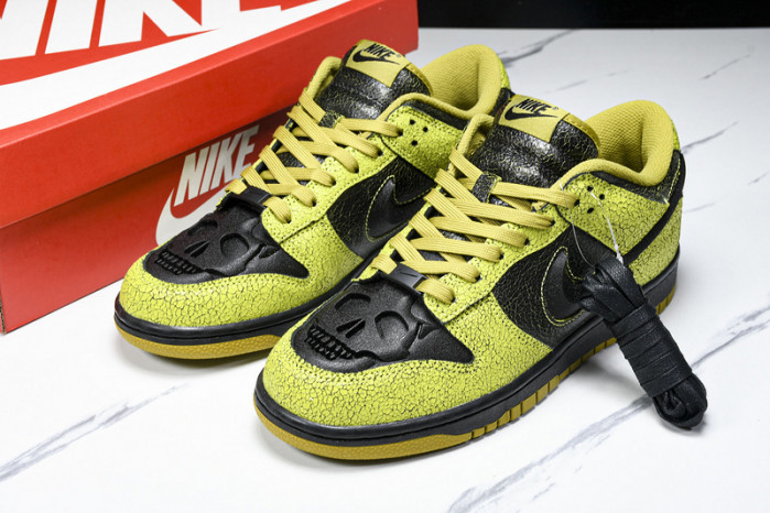 Nike Dunk Low 