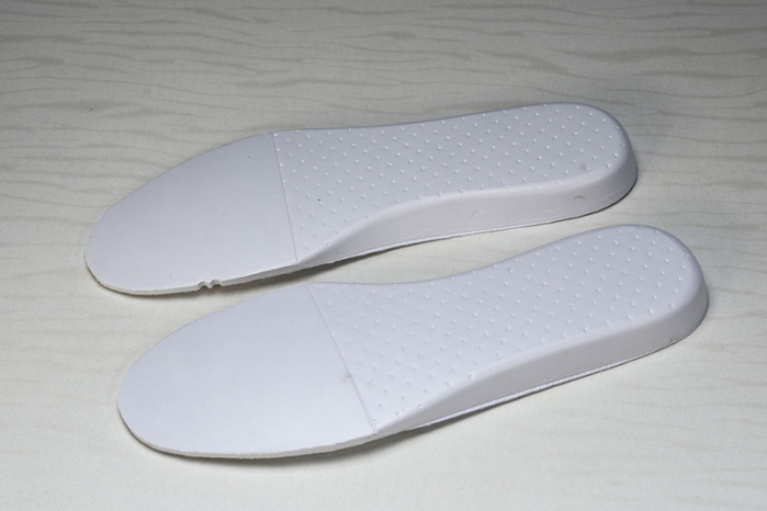 of sneakers ow-31