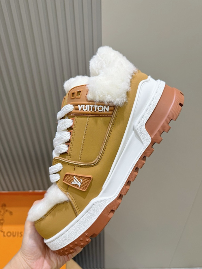 LOVT SNEAKER lv-500