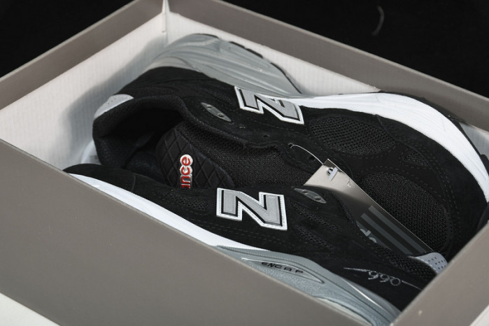new Ba1an*e 990v3 black white m990bs3
