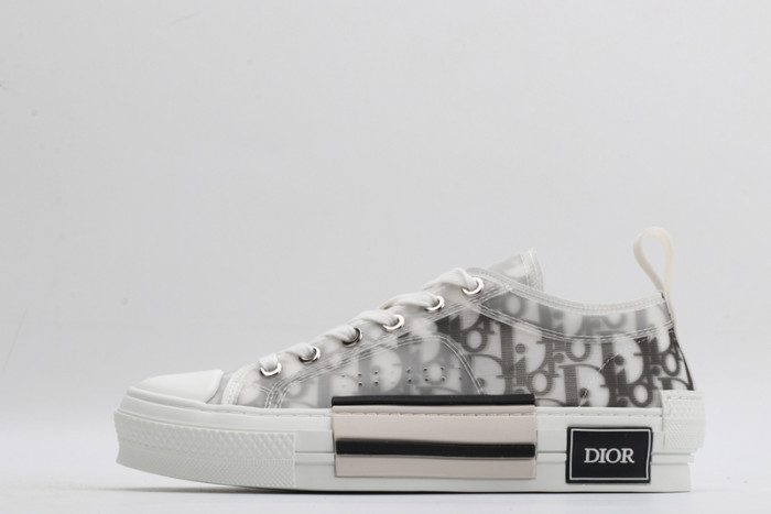 dr b23 homme kaws h903p167