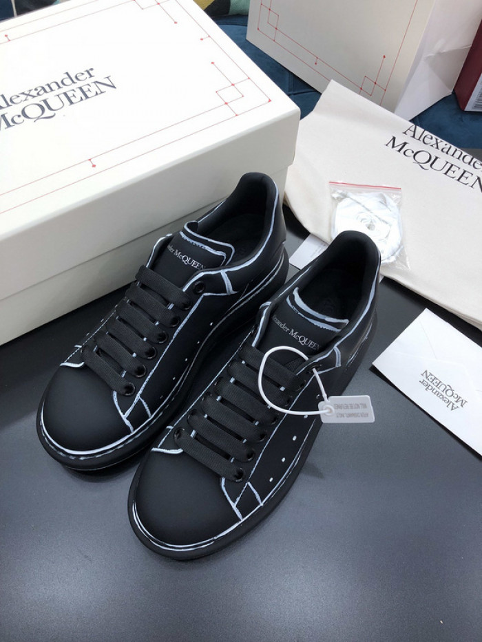 alex mcqu sneakers