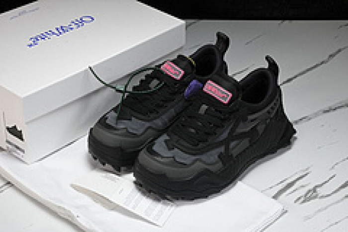 of sneakers ow-33