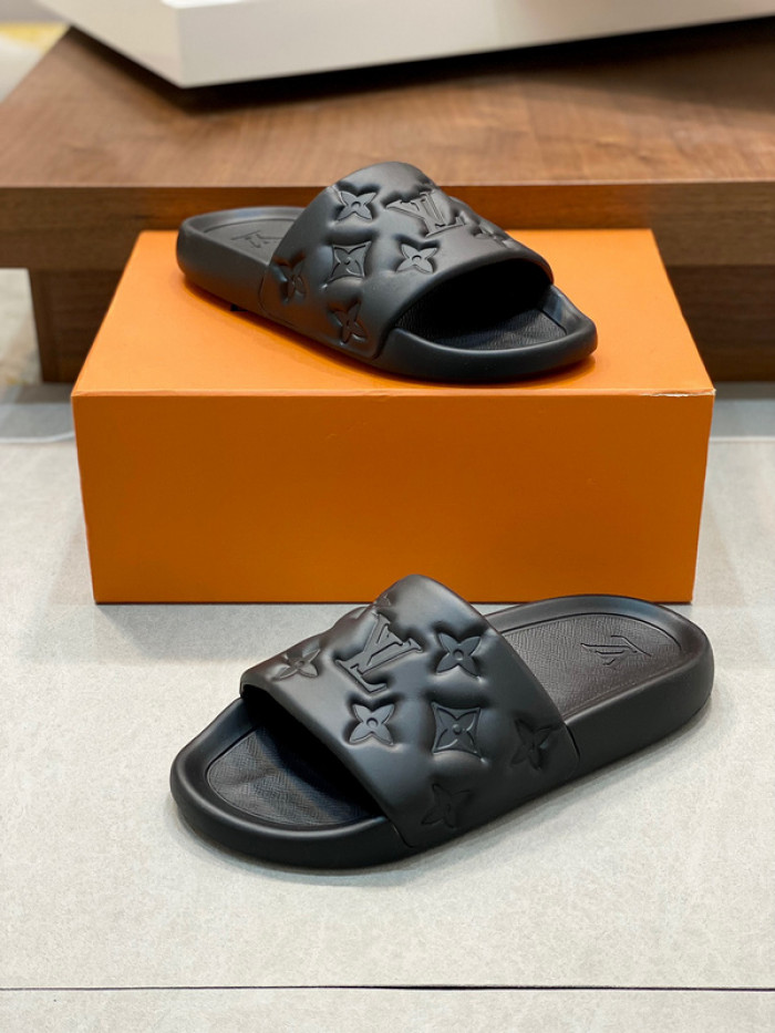lovt sandal