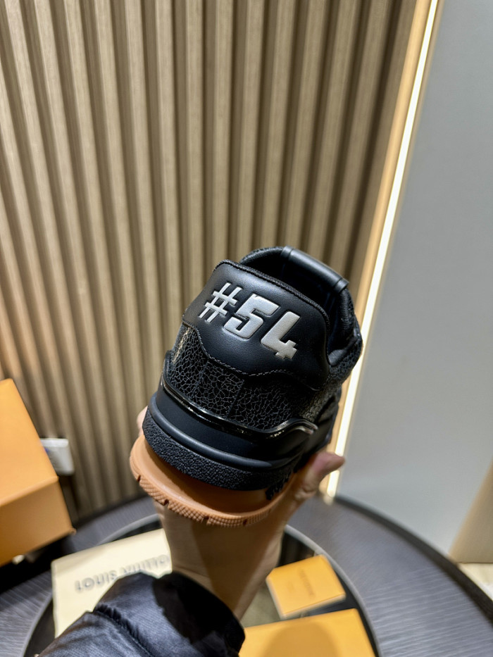 LOVT SNEAKER lv-542