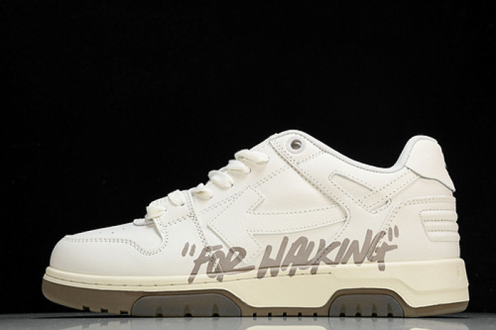 of sneakers 2308081