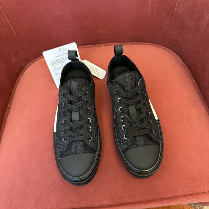 DR B23 LOW-TOP SNEAKERS DR-76