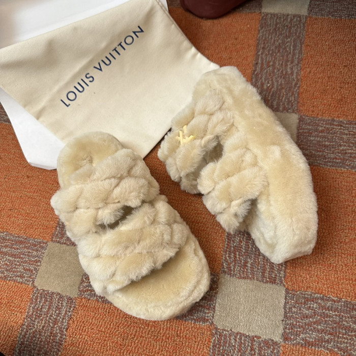 LOVT SANDAL 041563