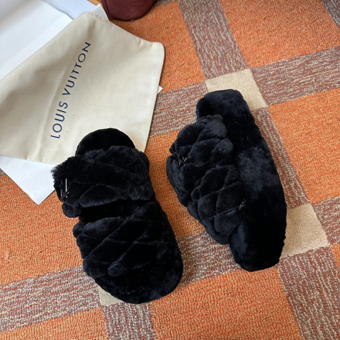 LOVT SANDAL 041564