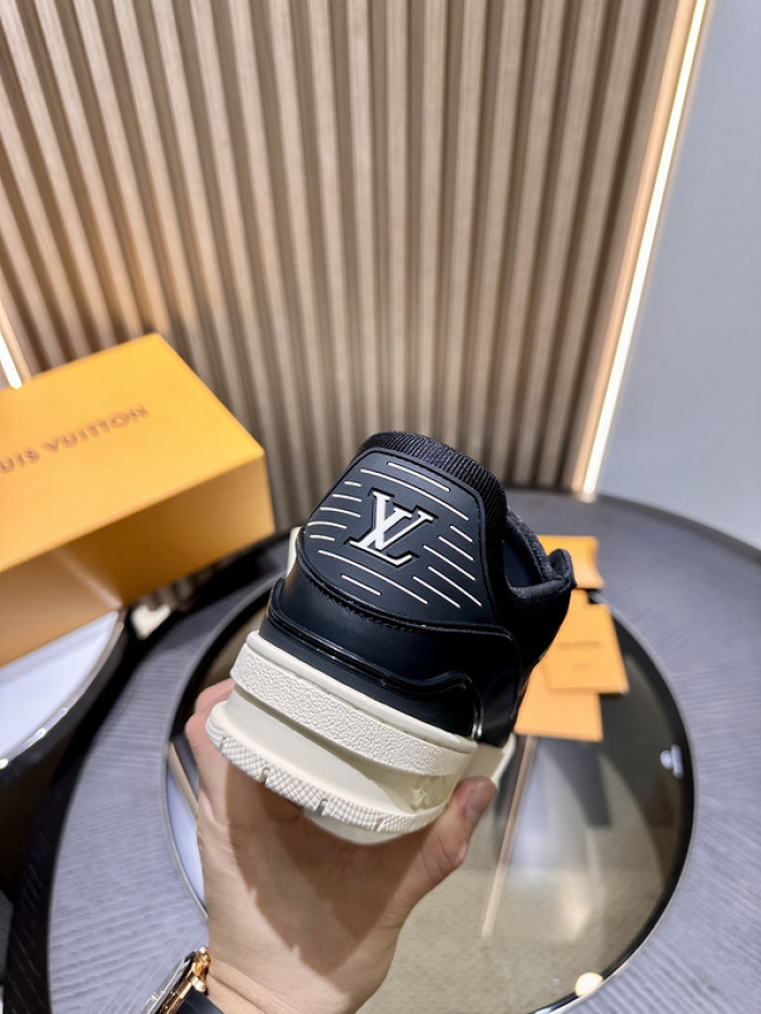 LOVT SNEAKER lv-275