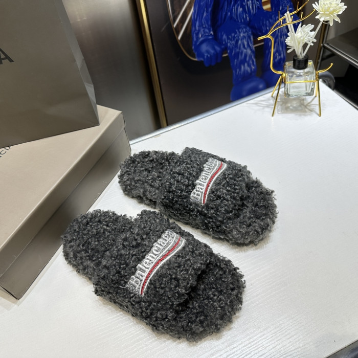 BL SLIPPERS 2307162