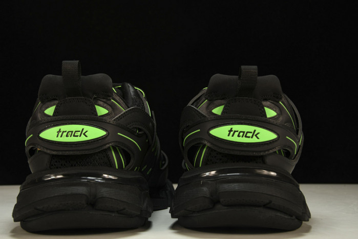 bl tess s. gomma trek low sneakers black green 11607