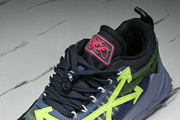 of sneakers ow-43