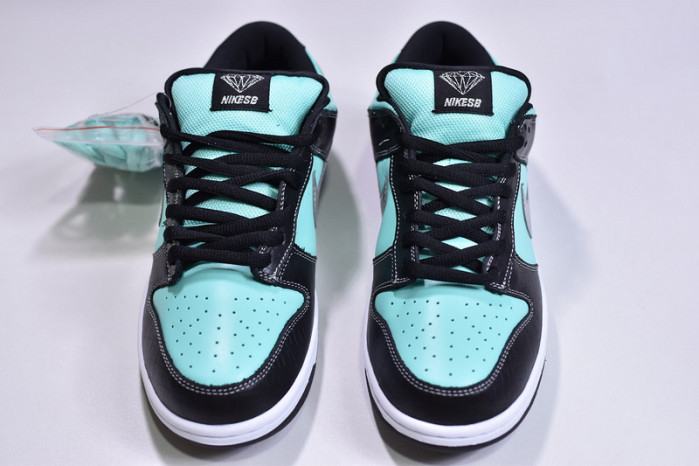 D1am0nd s*pply co. x dunk low pro sb 