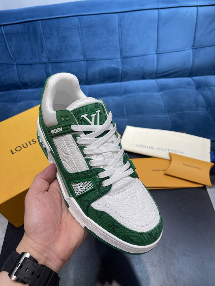 lovt sneaker