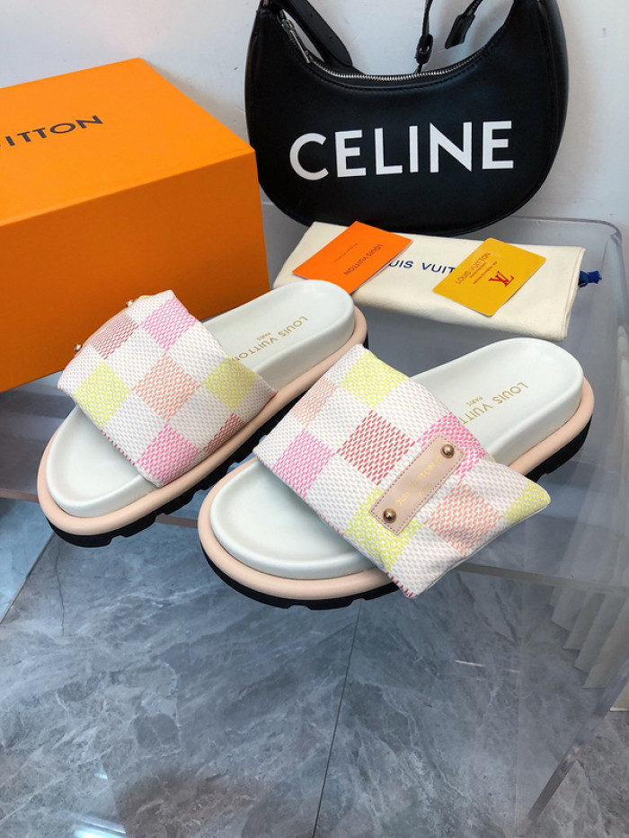 lovt sandal