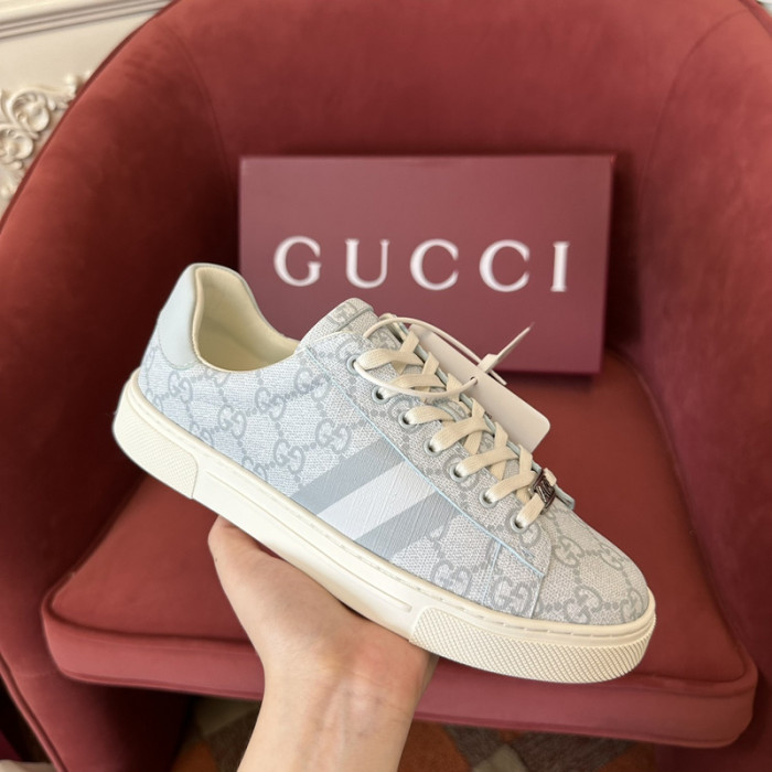 GI ACE EMBROIDERED LOW-TOP SNEAKER 90652