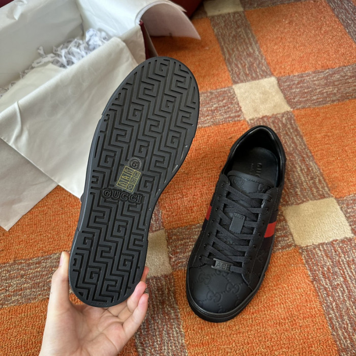 GI ACE EMBROIDERED LOW-TOP SNEAKER 90654