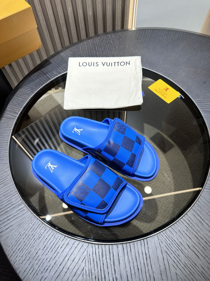 lovt sandal
