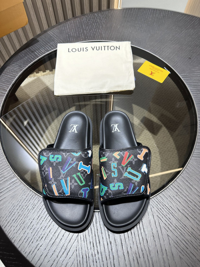 lovt sandal