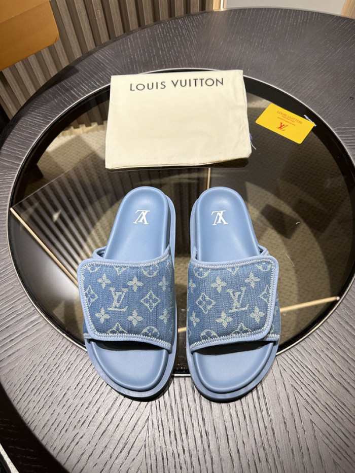 lovt sandal