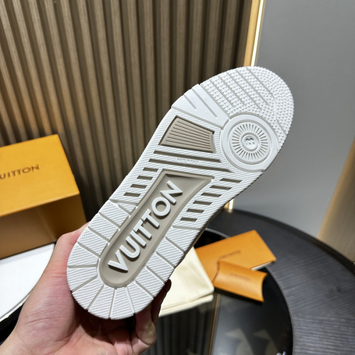 LOVT SNEAKER lv-345
