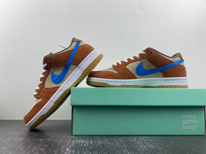 nike sb dunk low corduroy dusty peach bq6817-201