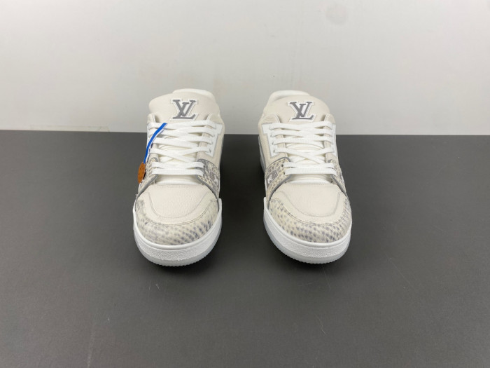 LOVT SNEAKER lv-185