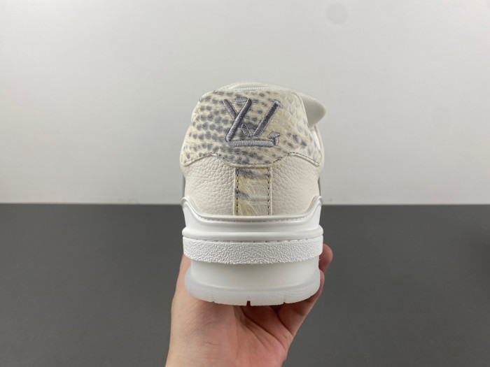 LOVT SNEAKER lv-185
