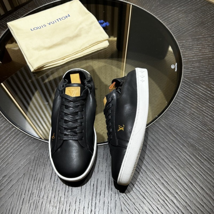 LOVT SNEAKER lv-406