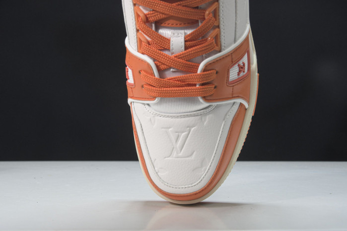 lovt sneaker