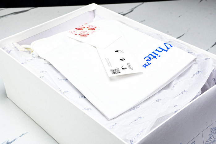 OF SNEAKERS ow-54