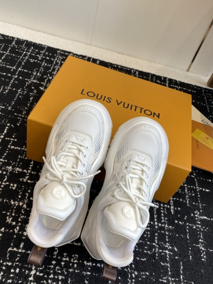 LOVT SNEAKER lv-424