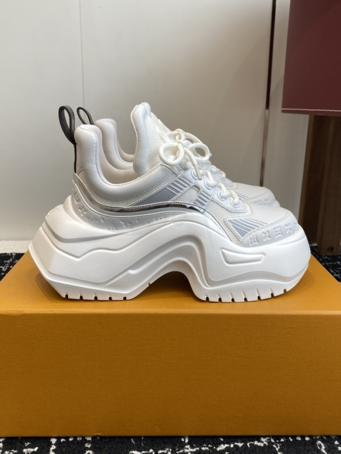 LOVT SNEAKER lv-424