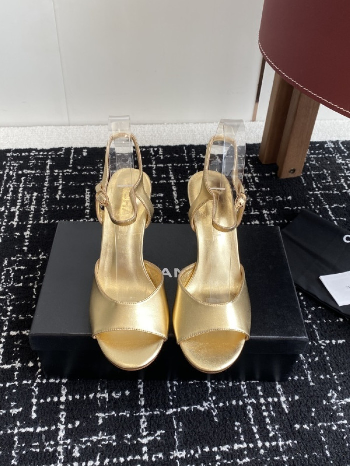 CN SANDALS 2509241