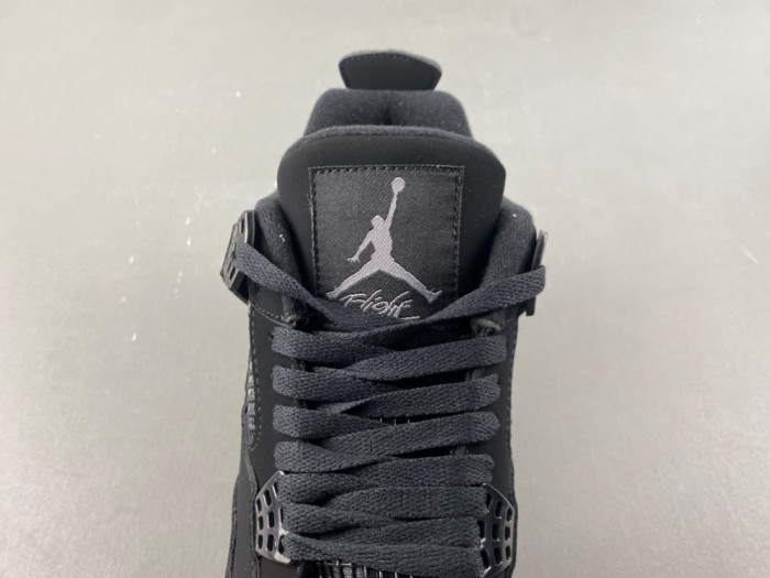 (SOCCER CLEATS) Air Jordan 4 Retro CU1110-0102
