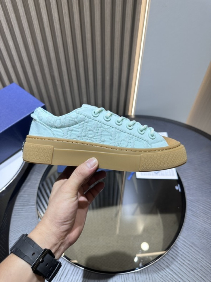 DR B33 LOW-TOP SNEAKERS DR-118
