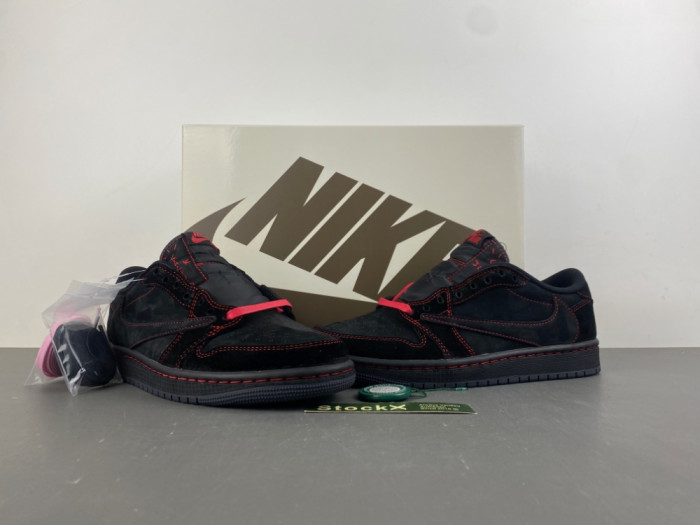 Travis Scott x OFF-WHITE x Jordan Air Jordan 1 DM7866-003